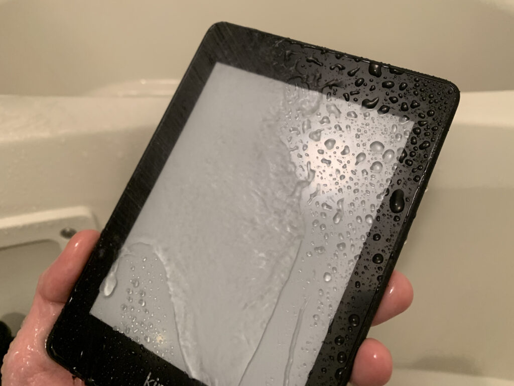 Kindle Paperwhiteの防水機能の検証